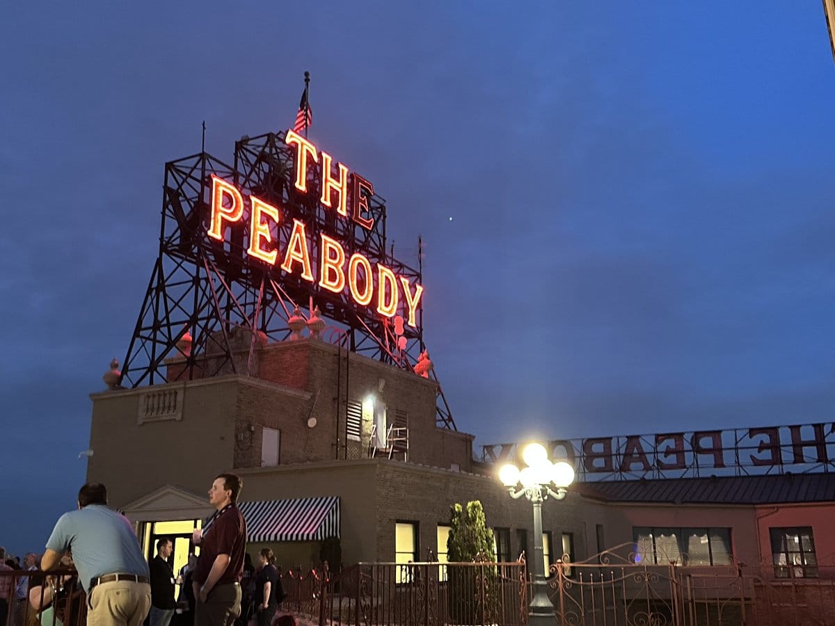 The Peabody Hotel in Memphis lit up at night