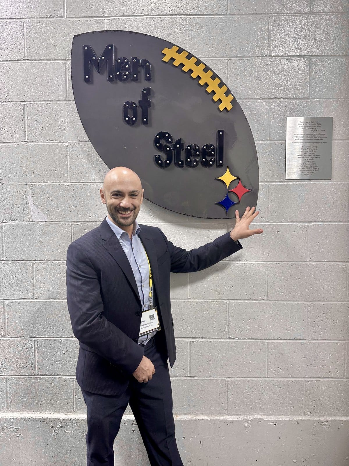 Sami at the Man of Steel sign in Pittsburgh